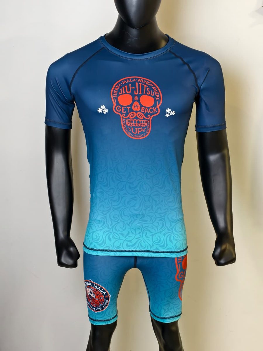 Custom fight kit designed for Hierba Mala.