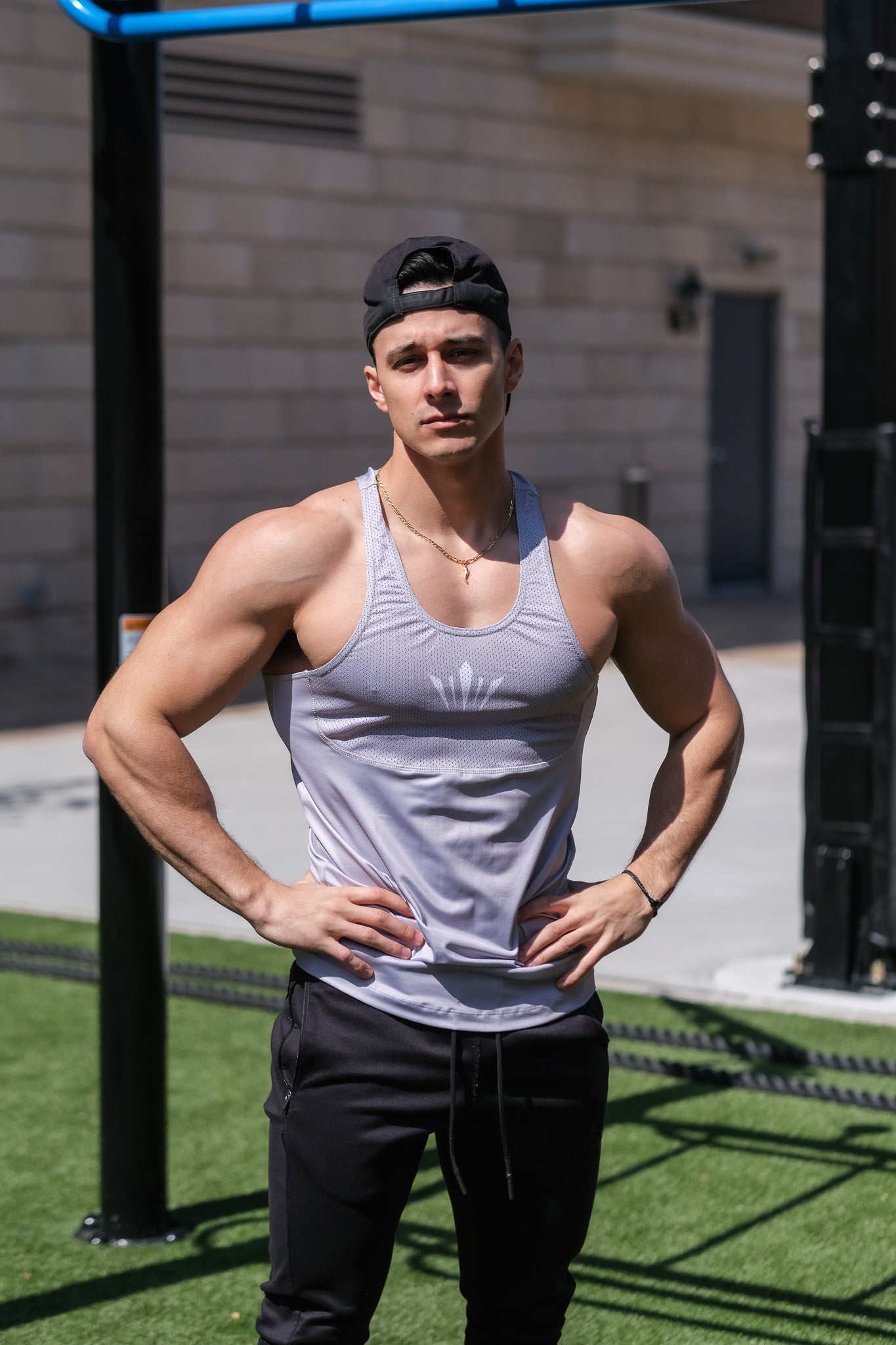 Performance Stringer - Light Grey